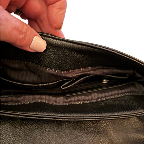 JENNIFER LOPEZ J Lo Black Embroidered Bag with Chain and Faux Leather. - Picture 5 of 12